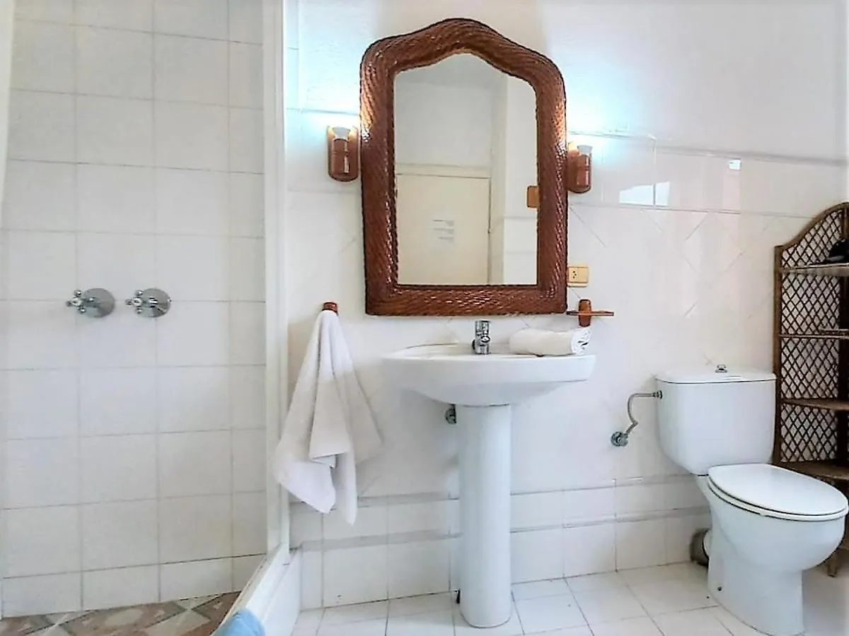 Belvilla By Oyo Villa Las Petunias Santa Eulària des Riu 0*,  Espagne
